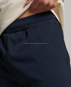 กางเกงขาสั้นแบบแห้งเร็วสีดำสำหรับผู้ชายกางเกงกีฬาแบบใส่สบายน้ำหนักเบาเหมาะสำหรับใส่ออกกำลังกายและออกนอกบ้านแบบลำลอง - Product Image 4