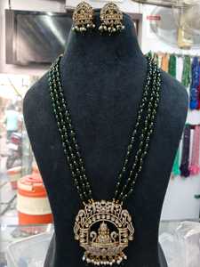 Ensemble de collier indien traditionnel AD CZ avec pierres multicolores, accents en onyx et perles, et boucles d'oreilles assorties, bijoux de mariage - Product Image 3