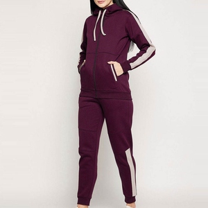 Chándal Rojo con Capucha para Mujer, Cierre de Cremallera Completo, Bolsillos Laterales, Ropa Casual para Otoño, Mezcla de Spandex y Poliéster - Product Image 3