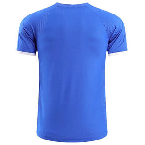 Maillot de football pour hommes de qualité supérieure, léger, abordable, entièrement personnalisé, anti-plis, avec les dernières tendances - Product Image 3