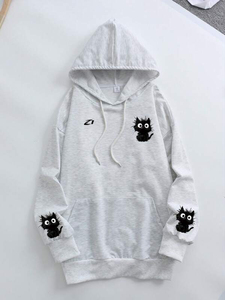 Sweat-shirts à capuche surdimensionnés pour femmes avec impression graphique personnalisée, en molleton de coton épais, à épaules tombantes, vêtements de détente, fabricant de logos personnalisés - Product Image 5
