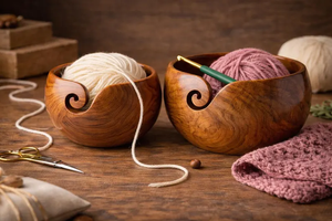 Bol à laine en bois de rose fait main |   Support pour Tricot et Crochet - Product Image 2