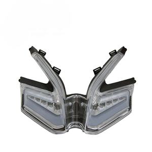 Luz Trasera Integrada LED con Lente Ahumada para Motocicleta 959 - Product Image 1