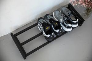 Zapatero Esquinero Dorado Premium de Múltiples Niveles, Organizador de Gran Capacidad que Ahorra Espacio, Estructura Resistente, Elegante Unidad de Almacenamiento y Exhibición para la Entrada - Product Image 5