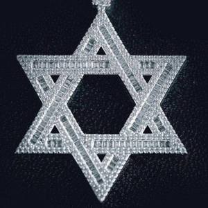 Pendentif Hexagonal en Moissanite, Breloque Étoile de David, Collier en Zircon Cubique Taille Baguette, Bijoux - Product Image 1
