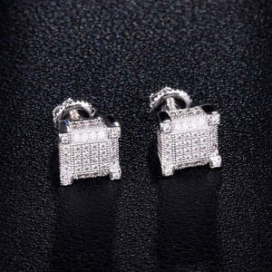 Pendientes de Moissanita con Corte Redondo y Forma Geométrica Cuadrada, Chapados en Oro Amarillo de 14K, Joyería de Diamantes VVS para Hombre, Estilo Hip Hop - Product Image 4
