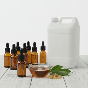 Aceite Esencial Puro de Hojas de STYRAX, Marca Aromaaz, Origen Sumatra, Precios al por Mayor para Amantes del Aceite Esencial en India - Product Image 4