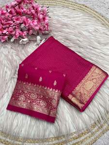 Sari en soie Dola indien, élégant, raffiné, magnifique, fait main, exclusif, avec chemisier ethnique tendance et élégant. - Product Image 3