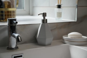 Geometric Shape Lotion <b>Dispenser</b> For Bathroom Vanity Kitchen Sink Liquid Soap Pump <b>Bottle</b> Home Daily Use And Counter Decor - Product Image 5