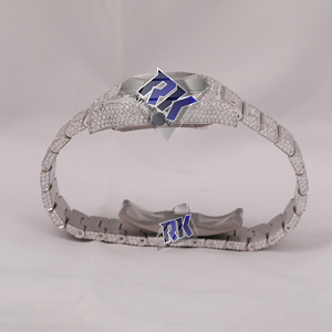 Montre pour homme personnalisée entièrement sertie de moissanite, cadran analogique en acier inoxydable de 20 mm, verre cristal, étanche 3 ATM - Product Image 2
