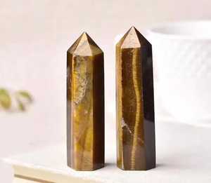 Obélisque en cristal écologique de haute qualité avec thème pyramidal pour la guérison par le Reiki, la thérapie des chakras et la décoration intérieure – Idéal comme cadeau - Product Image 1