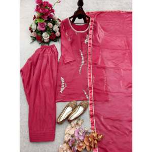 Conjuntos de diseñador para mujer Heavy Fendy Silk Top & Dupatta Party Wear Look Elegant Farshi Style - Product Image 1