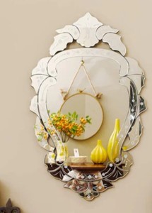 Miroir en verre vénitien élégant avec gravures florales ornementales, bords biseautés et charme vintage sophistiqué - Product Image 1