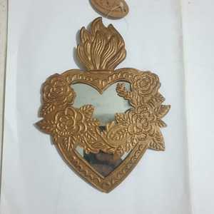 Gold Plated Metal Modern Sacred <b>Heart</b> Hanging <b>Ornament</b> Eco-Friendly Factory Mirror Decor for Holiday Decoration Gift - Product Image 2