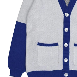 Cardigan en acrylique doux brodé du logo de la sororité ZPB, idéal pour les fraternités universitaires, les collèges et les écoles – Fabrication OEM/ODM - Product Image 3
