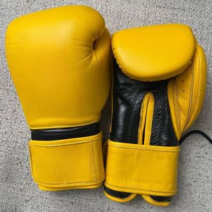 Guantes de Boxeo Personalizados con Logotipo e Impresión, Guantes de Boxeo Profesionales de Piel Sintética Hechos a Medida - Product Image 2