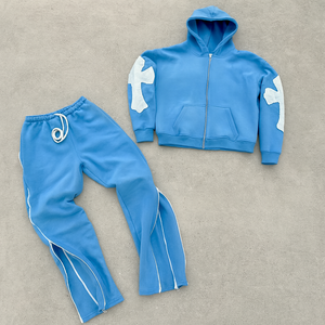 Conjunto de Sudadera con Capucha y Pantalones de Chándal Acampanados Personalizados, 100% Algodón, 2 en 1, con Lavado Ácido, Apliques, Parches y Bordados, Estilo Desgastado - Product Image 1