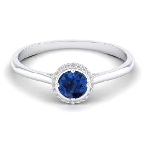แหวนเพชรทรงกลมประดับพลอยไพลินสีน้ำเงิน 0.5 กะรัต พร้อมเพชรล้อมรอบแบบซ่อน รุ่น REYES ผลิตตามสั่ง ทองคำขาว 14K สำหรับผู้หญิง - Product Image 5
