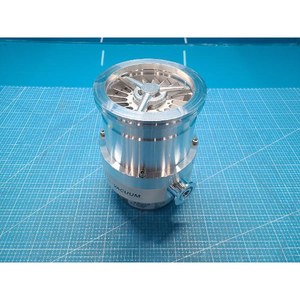 Pfeiffer Vacuum TMH260 PM P02 130 แหวนจัดตำแหน่งสุญญากาศ ใช้แล้วตามสภาพเดิม อะไหล่อุปกรณ์เซมิคอนดักเตอร์รุ่นเก่า - Product Image 1