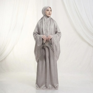 Luxury Muslim Women Prayer Dress Silk Satin Embroidery Lace Telekung Abaya Kaftan Islam Mukena Ramadan Clothing Set With Handbag - Product Image 3