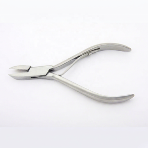 Échantillon gratuit Logo personnalisé Outil de pédicure en acier inoxydable Pince à ongles et dissolvant de callosités pour instruments de soins de beauté - Product Image 1