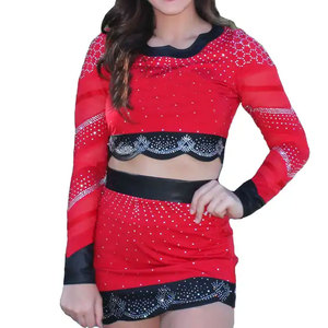Costume de danse du ventre personnalisé avec franges à paillettes pour femmes adultes, uniforme de majorette en polyester - Product Image 1