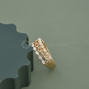 Bague en or jaune avec diamant de laboratoire taille ronde, look élégant, pour femme, bijoux fins à vendre, export - Product Image 3