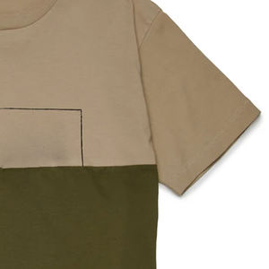 T-shirt à col rond pour garçons avec coutures durables, tenue scolaire quotidienne, vêtements de sport, vêtements élégants, vente en gros, approvisionnement en vrac - Product Image 4