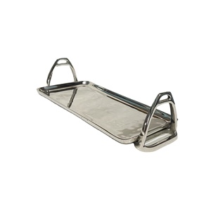 Nouveau design Plateau à café en métal pour hôtels de luxe Plateau de service pour snacks et café en métal fait main nickelé argenté - Product Image 1