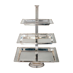Soporte de Servicio Rectangular de Metal Pulido de Tres Niveles con Asa, Elegante Exhibidor de Postres y Aperitivos para Fiestas y Bodas - Product Image 1