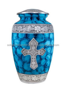 Urnes funéraires en laiton décoratives de haute qualité, faites à la main, pour hommes et femmes. - Product Image 5