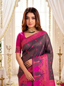 Sari de Seda con Estampado Digital Rosa y Morado de AARA Fashion, para Mujer, Tradicional, Largo hasta el Suelo, Sin Arrugas, Corte Regular, para Bodas - Product Image 2