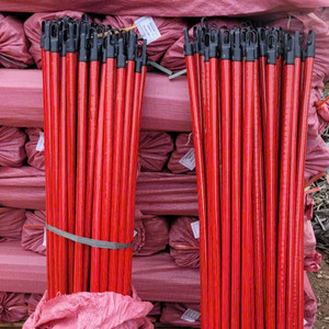 Manche de balai en bois naturel de haute qualité, durable, fournisseur direct d'usine OEM, écologique, Malaisie - Product Image 1