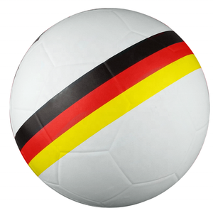 Balón de Entrenamiento de Fútbol Personalizable Naranja y Blanco, Diseño de Paneles Resistente al Desgaste, para Interiores, Juvenil, Desinflado, 0.4-0.45kg - Product Image 1