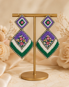 SSTRINGZ ER028 Boucles d'oreilles pendantes géométriques multicolores faites à la main avec perles et strass pour femmes - Product Image 4