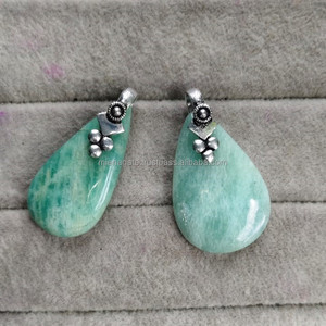 Colgante de cristal de ágata amazonita más vendido, collar de joyería de moda de la mejor calidad, estilo de amor Feng Shui, opción de regalo al por mayor - Product Image 6