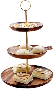 Plateau à gâteau rond en bois avec base texturée, lavage à la main uniquement - Product Image 5