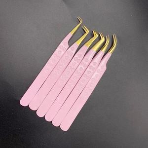 Pinzas para Pestañas DANTRIC IMPLANTS Mr-47 de Acero Inoxidable Rosa con Puntas Doradas, Precisión Suave, Forma de Diamante, 10 mm, Herramientas Duraderas para Cejas - Product Image 1