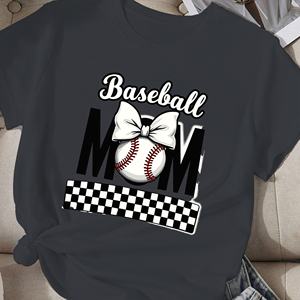 Camiseta Casual de Mujer con Diseño de Lazo de Mamá de Béisbol, de Poliéster Tejido, Cuello Redondo, Manga Corta, Corte Regular - Product Image 3