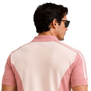 Conjunto de Camiseta Polo y Pantalones Cortos para Hombre en Rosa Pálido y Marfil, con Rayas en Contraste, Estilo Casual de Verano, Dos Piezas, Logotipo Personalizado, Ropa Deportiva Premium - Product Image 5