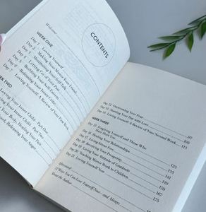 Espejo interior: El trabajo del espejo interior de Louise Hay (Libro en inglés de bolsillo sobre confianza y mentalidad) - Product Image 3