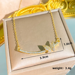 Collar de mariposa para mujer en acero inoxidable 304 con baño de oro de 0.03µm de espesor con incrustaciones de circonita en cadena de cable. - Product Image 1