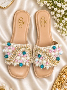 Sandales plates à plateforme perlées, à bout ouvert, avec perles et cristaux, à enfiler, tendance mode extérieure pour femmes - Product Image 1