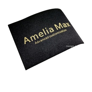 Nhà Máy Trực Tiếp Màu Đen Satin Polyester Quần Áo Nhãn Vuông Dệt Cạnh Vải Thêu Tùy Chỉnh Thương Hiệu Thương Hiệu Có Sẵn - Product Image 6