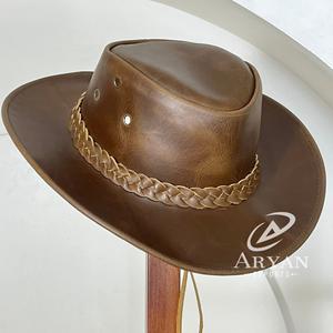 Sombrero de Vaquero de Cuero Genuino de Grano Completo Hecho a Medida, Estilo Occidental Personalizado, con Banda Trenzada de Cuero Real para Unisex - Product Image 1