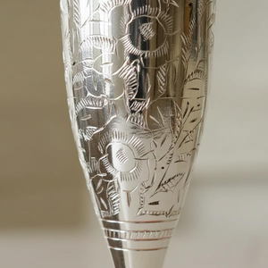 Ensemble de flûtes à champagne plaquées argent de qualité supérieure, verres à vin gravés avec tige en laiton, disponibles au prix de gros - Product Image 4