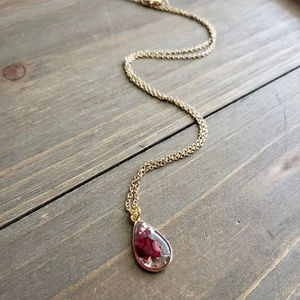 Collier pendentif pendule en bois et résine, bijou fait main pour usage spirituel - Product Image 1