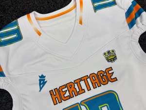 Uniforme de Fútbol Americano Personalizado para Hombre, Jersey de Equipo Sublimado, Transpirable, para Entrenamiento y Juego - Product Image 3