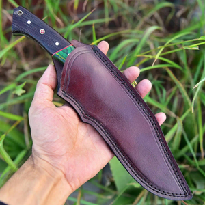 Couteau artisanal personnalisable en acier Damas avec manche en bois Pakka et étui en cuir disponible chez ZA Damascus Maker - Product Image 2