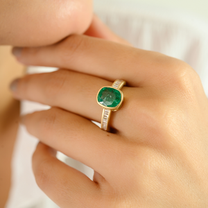 18K Yellow <b>Gold</b> Cushion Cut Emerald and Diamond Statement <b>Ring</b> - Product Image 5